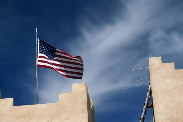 Аналитик Бланко: США идут на эскалацию в Латинской Америке из-за потери статуса гегемона