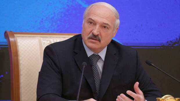 SZ: ЕС ценит Лукашенко за непризнание «аннексии Крыма» и «дистанцию» с Москвой