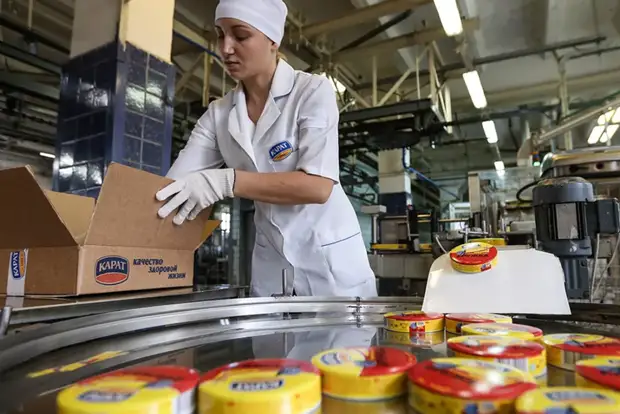 «Их зачем-то учат философии и астрономии»: Сыровар Сирота о серьезном дефиците кадров в сырной промышленности