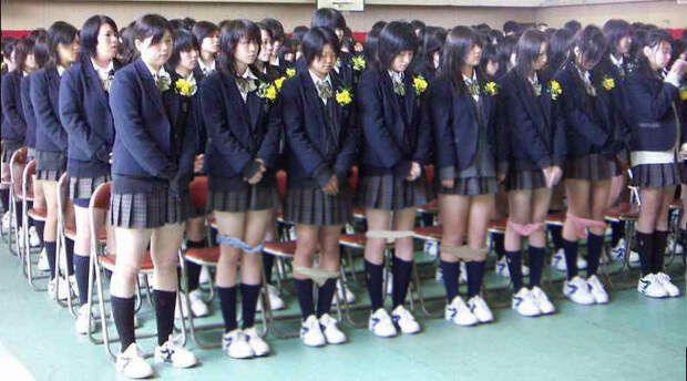 Японские-школьницы