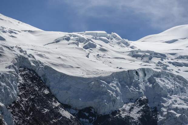 Восемь лыжников не выжили при сходе лавин в Альпах