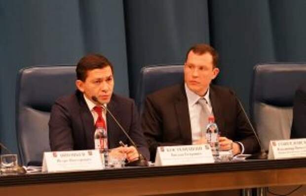 Префект Центрального округа Владимир Говердовский провел межведомственное совещание. Фото: Денис Кондратьев