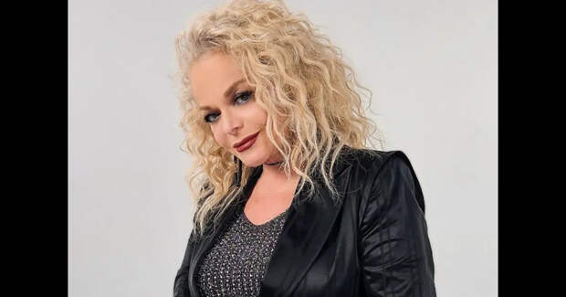 Судебные приставы выселили Ларису Долину из скандальной квартиры, пока она отдыхает в Абу-Даби