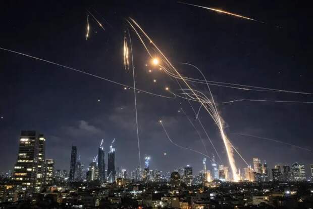 Иракские курды, арабские шейхи: кого еще Трамп втянет в войну