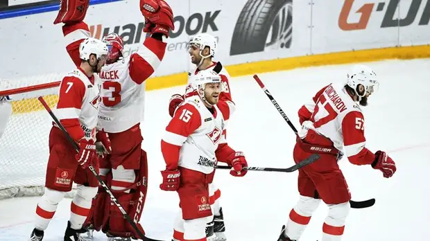 СМИ: Шестеро хоккеистов покинут «Спартак»