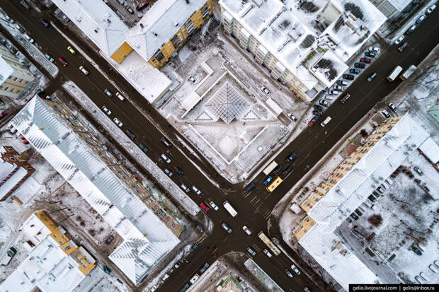 Петрозаводск с высоты, тц пирамида