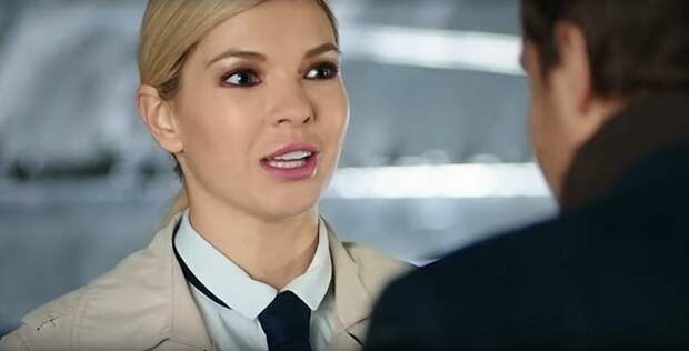 После неудачного трюка актриса Наталья Бардо передвигается в кресле-каталке