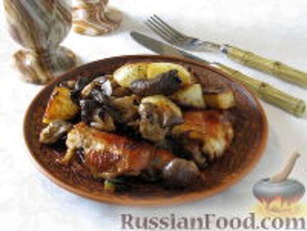 Фото к рецепту: Куриное фрикасе с грибами, по-женевски
