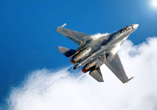Российские Су-35 перехватили турецкие F-16 в воздушном пространстве Сирии Российские Су-35 перехватили турецкие F-16 в воздушном пространстве Сирии