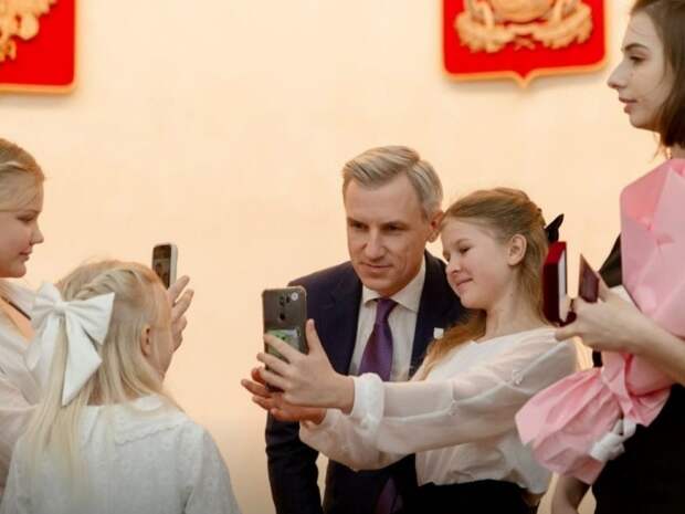 Команда Василия Анохина сформировала план улучшения демографии Смоленщины