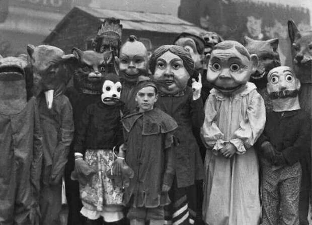 9. Костюмы на Хэллоуин 1930-х годов