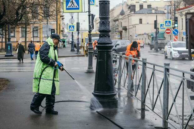 В Петербурге заменят предприятия, отвечающие за уборку улиц