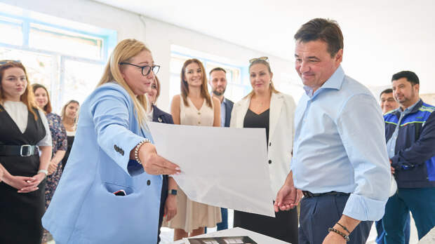 Губернатор проверил, как идет капремонт медколледжа в Дмитровском округе