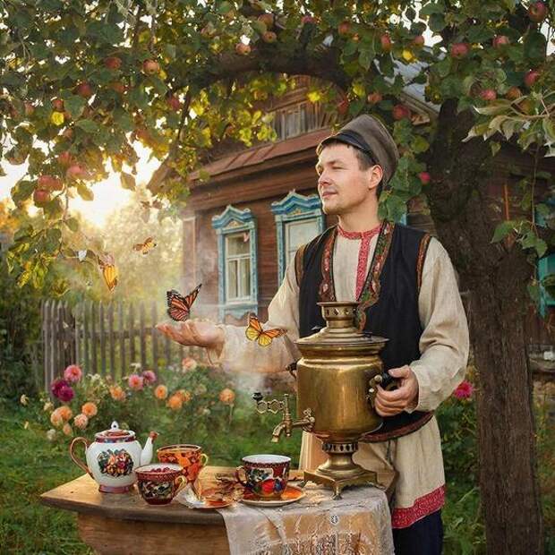 Гражданину Израиля не разрешили въезд в Эстонию из-за самовара