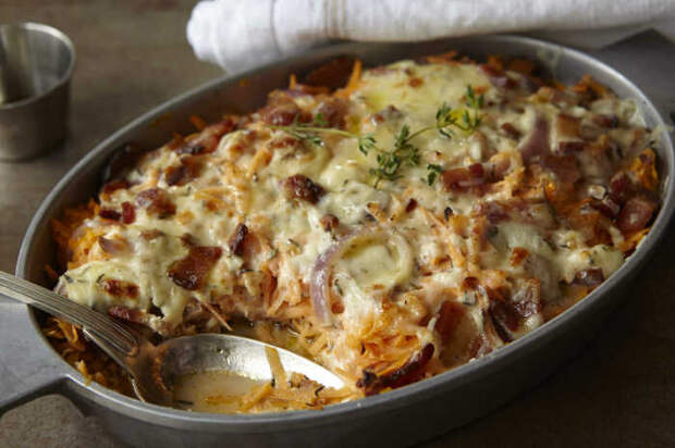 Картофельная запеканка с курицей. \ Фото: mom.com. Картофельная запеканка с курицей. \ Фото: mom.com.