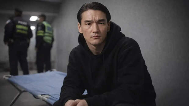 Комик Нурлан Сабуров передал мотоциклы для бойцов в зоне СВО по своей инициативе