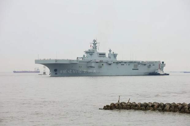 Второй вертолетоносец Type 075 после ходовых испытаний