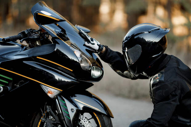 Автоэксперт Хайцеэр: в марте рано открывать мотосезон