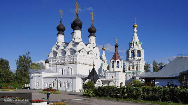 Кешбэк и романтика: названы самые удачные туристические направления России в мае