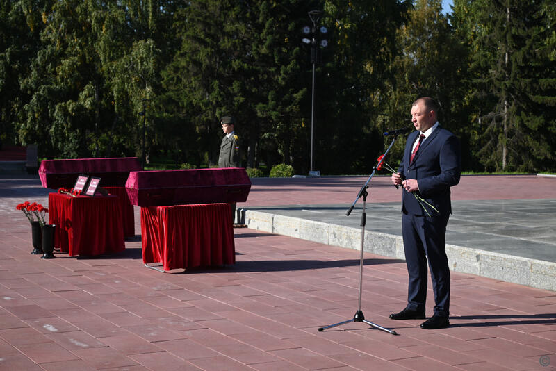 Воинские почести красноармейцев в Барнауле / Фото: barnaul.org