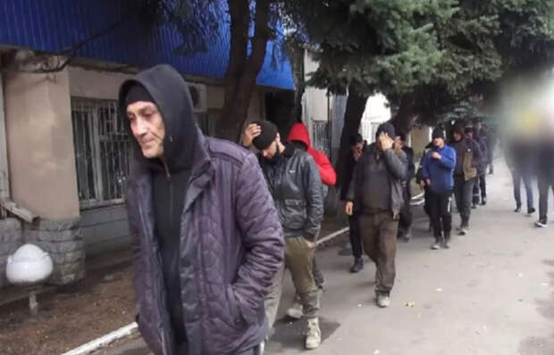 Нелегальные мигранты нарушали порядок в Краснодаре