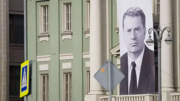 Депутат Драпеко рассказала об ораторских навыках Владимира Жириновского