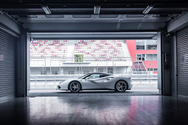 Тест-драйв турбо-Ferrari прошлого и настоящего. Часть I: Ferrari 488 GTB