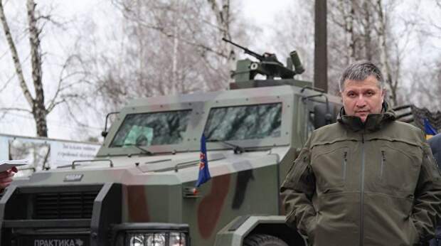Аваков: Россия применила против украинцев лазерное оружие