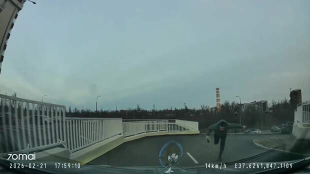 Погоня за такси в Мариуполе https://t.me/webmoney_dn/314862Video: Видео от Донецкая группа новостей|Донецк.ДНР