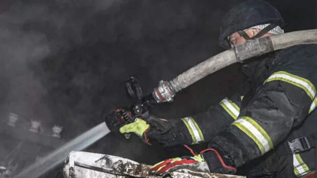 У бронетанкового завода на Украине прогремел взрыв