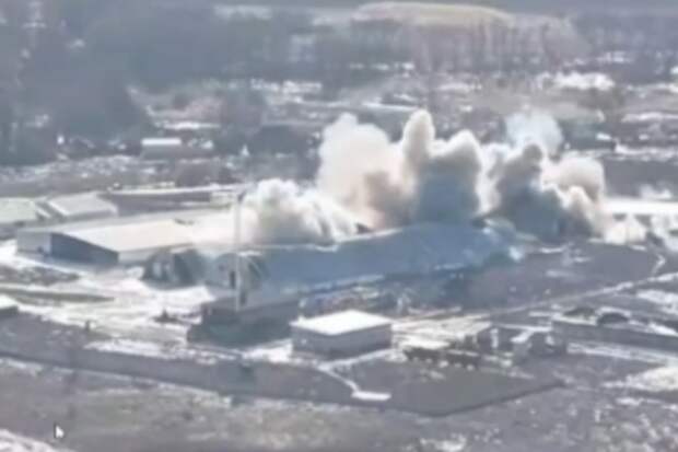 Удары ФАБ по пункту ВСУ в приграничном селе попали на видео