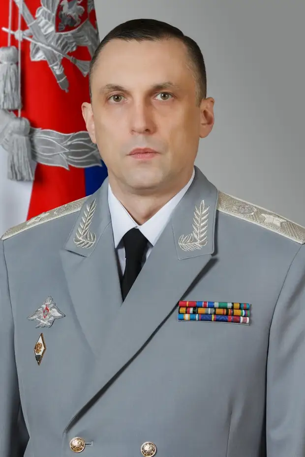 Сегодня Андрей Рэмович Белоусов в статусе нового министра обороны провел свое первое совещание с руководящим составом ведомства.-8