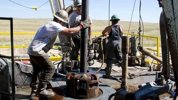 Самая глубокая нефтяная скважина - 9583 метра. Искали нефть, а добурились до расплавленной серы