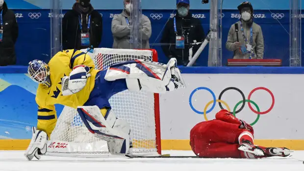 Опубликовано видео лучших моментов матча Россия — Швеция на Играх-2022