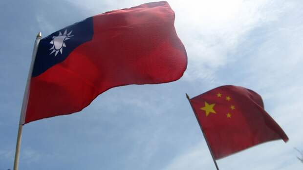 Минобороны КНР: администрация Тайваня подталкивает остров к войне