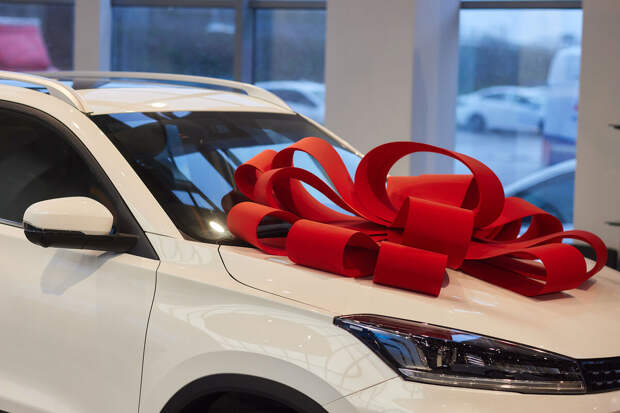 "Известия": кредиты на машину стали недоступны более 60% россиян