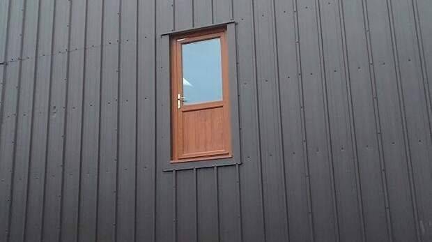 20 диких дверей, на которые нельзя смотреть без смеха (фото)