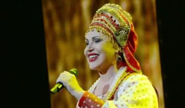 Появились подробности состояния усыпанной пятнами 72-летней Бабкиной