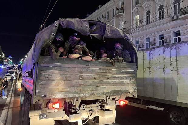 Военкор рассказал о странном поведении российского генерала во время марша Пригожина