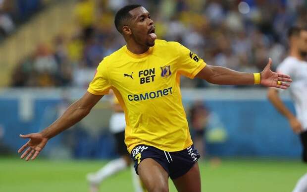 Роналдо готов играть за «Ростов» до 2028 года: «Он может быть только продан»