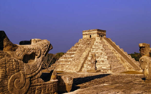 Пирамида Кукулькана, Чичен-Ица, Мексика