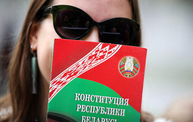Смотрите в 22:35 специальный репортаж "Белорусский транзит"