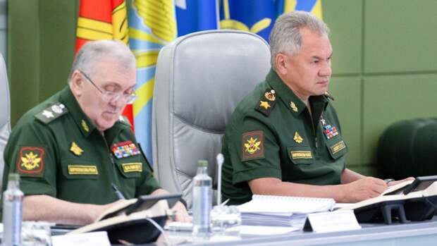 Шойгу объяснил, почему военные НАТО не участвуют в Армейских играх Шойгу объяснил, почему военные НАТО не участвуют в Армейских играх