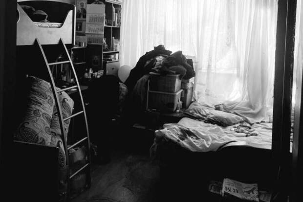 Убитый в Москве мужчина угрожал старшей дочери ножом