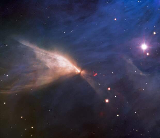 Телескоп «Джемини» поймал в объектив «однокрылую бабочку» в созвездии Хамелеона