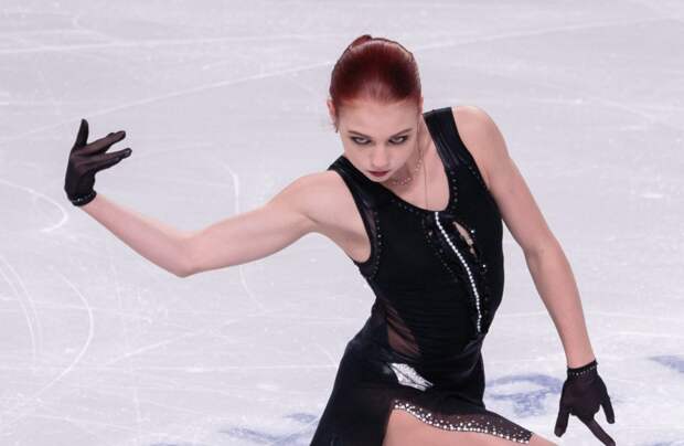 Трусова хотела выступить на шоу-турнире в паре с танцором Букиным