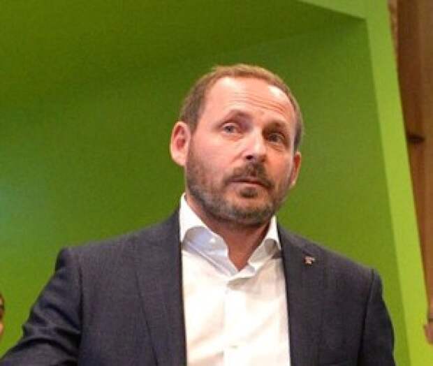 Сооснователь Яндекс Аркадий Волож отказался от российского гражданства