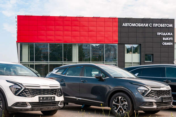 СберАвто назвал пять марок автомобилей с пробегом, которые чаще покупают россиянки