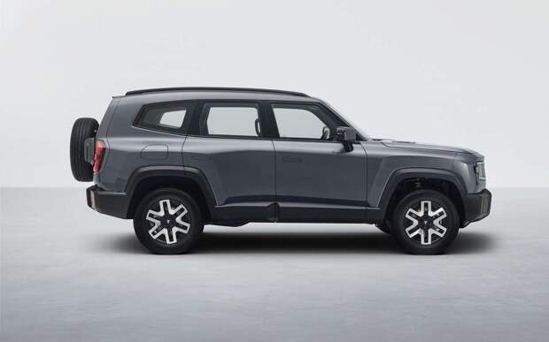 Полный привод и «зимний пакет» — озвучены российские цены на новый внедорожник