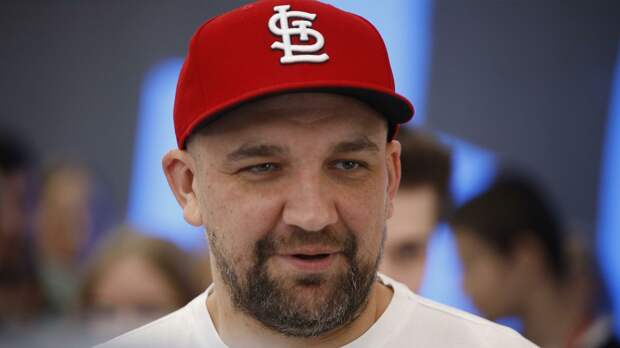 Рэпер Баста сочинил стихи и музыку для муздрамы "Ленкома" о Маяковском к 130-лет